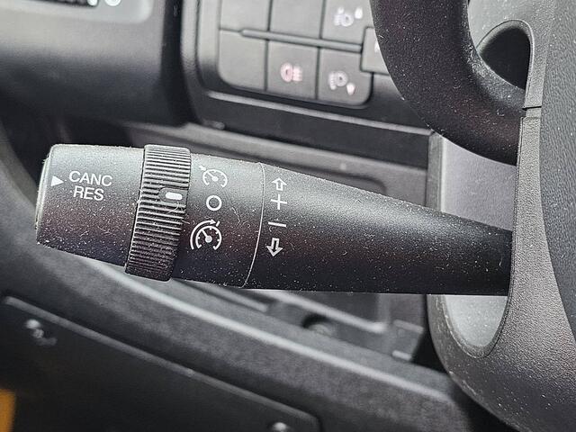 Peugeot BOXER 335 2.0 BlueHDI L2H2 Premium AC DUBBELE SCHUIFDEUR OMVORMER EURO6