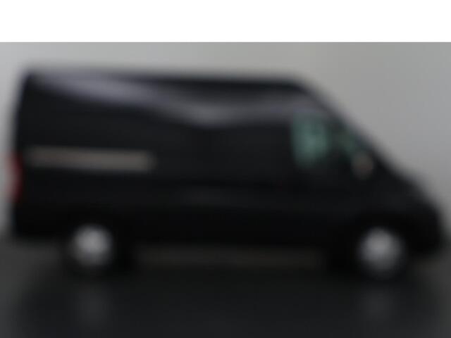 Peugeot BOXER 335 2.2 BlueHDi 165 L2 H2 Asphalt | Climate Control | Schuifdeur L +R | Luchtvering | 2-zits | Trekhaak | Cruise Control |
