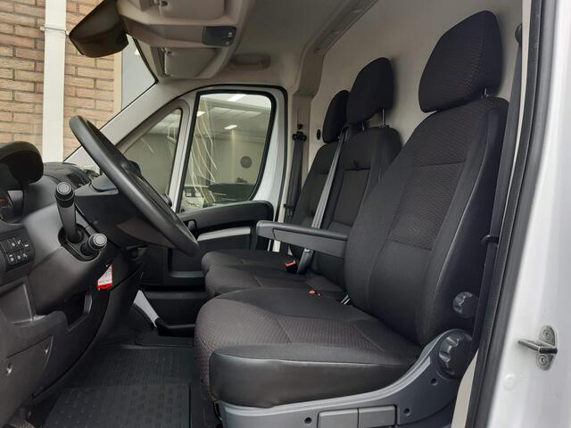 Peugeot BOXER 2.2 BlueHDi 140 Pk L4H2 Airco Cruise control Navigatie