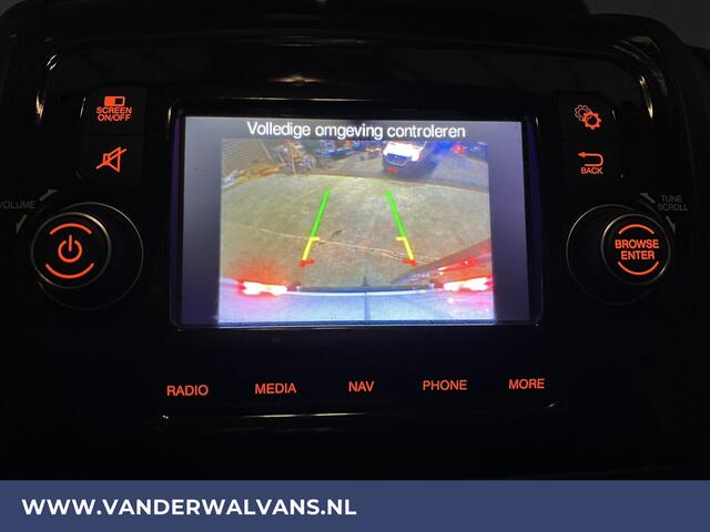 Peugeot BOXER 2.2 BlueHDi 141pk L2H1 Euro6 Airco | Navigatie | Camera | Cruisecontrol | imperiaal, 2500kg trekhaak, parkeersensoren, bijrijdersbank, trap