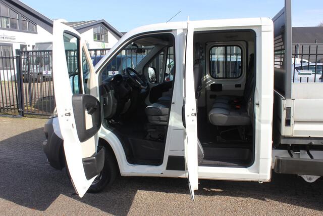 Peugeot BOXER 333 2.0 BlueHDI L2H1 7-persoons! DC