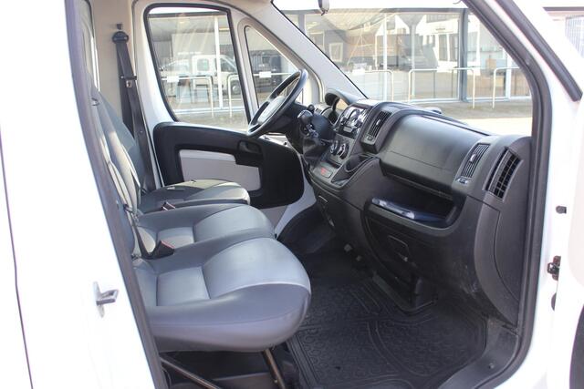 Peugeot BOXER 333 2.0 BlueHDI L2H1 7-persoons! DC