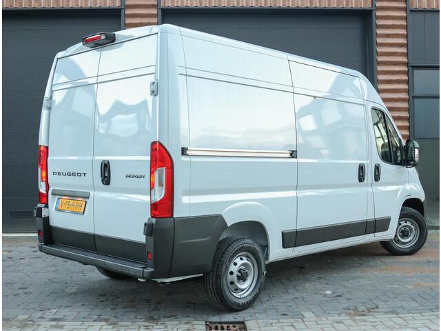 Peugeot BOXER 2.2 BlueHDi 140 S&S L2H2 3.5t | incl. ¤ 7.195,- ex. BTW korting |