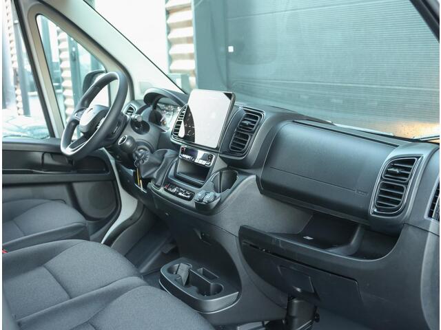 Peugeot BOXER 2.2 BlueHDi 140 S&S L2H2 3.5t | incl. ¤ 7.195,- ex. BTW korting |