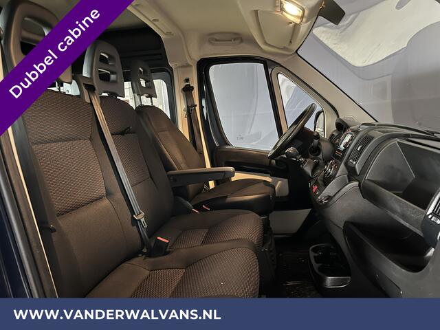 Peugeot BOXER 2.0 BlueHDI 131pk L2H2 Inrichting Dubbele Cabine Euro6 Airco | 6-Zits | 2500kg Trekhaak | camera, navigatie, LED, cruiscontrol, parkeersensoren
