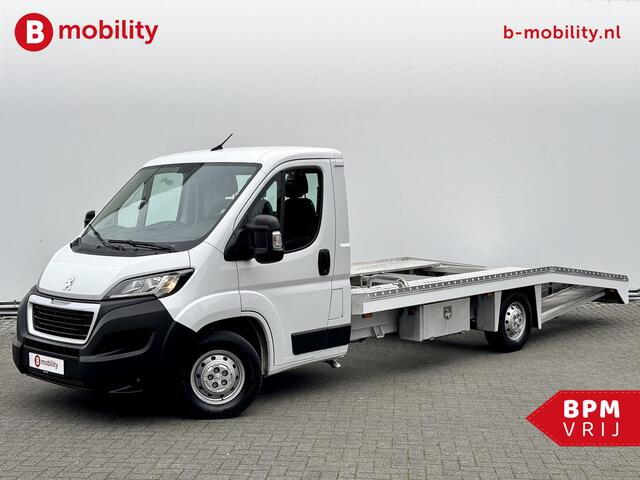 Peugeot BOXER Tijhof 335 2.2 BlueHDi 165PK 1.599kg Laadverm. Luchtvering Autotransporter | Lier | Cruise Control | DAB Audio | Navigatie | Trekhaak 3.500kg