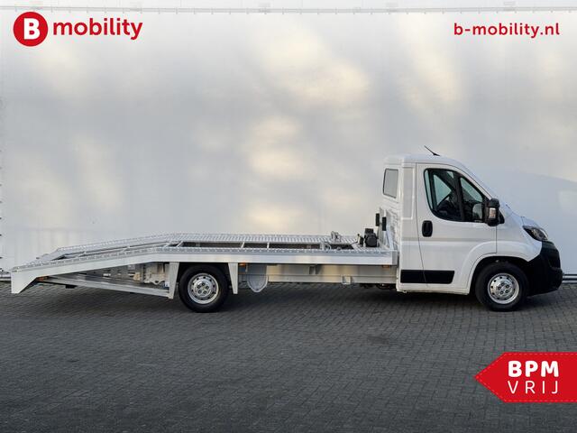 Peugeot BOXER Tijhof 335 2.2 BlueHDi 165PK 1.599kg Laadverm. Luchtvering Autotransporter | Lier | Cruise Control | DAB Audio | Navigatie | Trekhaak 3.500kg