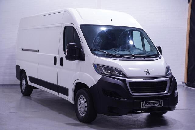 Peugeot BOXER 2.2 BlueHDi 140 pk L3H2 Navi, Camera, PDC achter Airco, Cruise Control, Laadruimte Pakket, 270 Graden Deuren, 3-Zits