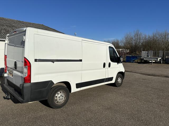 Peugeot BOXER 330 2.0 BlueHDI L2H1 Premium