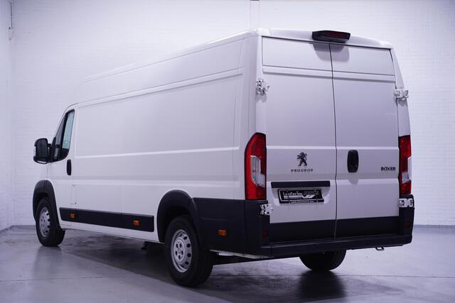 Peugeot BOXER 2.2 BlueHDi 165 pk L4H2 v.a. 299,- p/m Navi Camera, 270 Graden Deuren, Laadruimte Pakket, PDC achter, 3-Zits