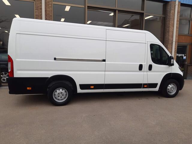 Peugeot BOXER 2.2 BlueHDI 140Pk L4H2 Airco Navi PDC Cruise control Achteruitrijcamera