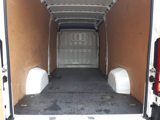 Peugeot BOXER 2.2 BlueHDI 140Pk L4H2 Airco Navi PDC Cruise control Achteruitrijcamera