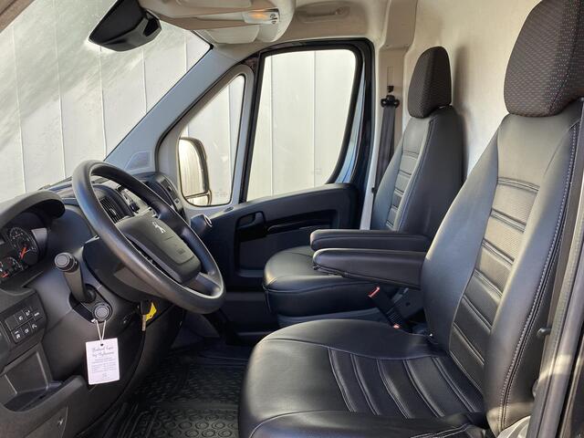 Peugeot BOXER 330 2.2 BlueHDi 120 L2H1 Asphalt | Weinig kilometers | Leder | Navigatie | Achteruitrijcamera | Trekhaak | Lichtmetalen velgen