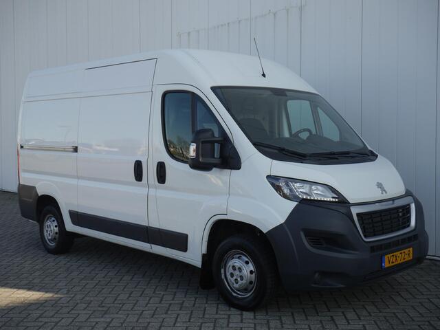 Peugeot BOXER 335 2.0 BlueHDI L2H2 Pro 130 PK | 2-Zits | Cruise Control | Airco | Electrische Ramen Voor | Electrische Vertelbare Buitenspiegels | Laadruimte Pakket