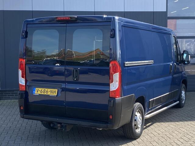 Peugeot BOXER 333 2.0 BlueHDI L2H1 Premium | Trekhaak | Navigatie | Standkachel | Verzwaarde vering | Achteruitrijcamera | Bluetooth | Weinig kilometers!