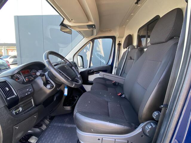 Peugeot BOXER 333 2.0 BlueHDI L2H1 Premium | Trekhaak | Navigatie | Standkachel | Verzwaarde vering | Achteruitrijcamera | Bluetooth | Weinig kilometers!