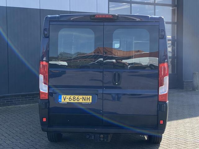 Peugeot BOXER 333 2.0 BlueHDI L2H1 Premium | Trekhaak | Navigatie | Standkachel | Verzwaarde vering | Achteruitrijcamera | Bluetooth | Weinig kilometers!