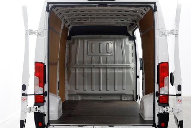 Peugeot BOXER 2.0 BlueHDI 130pk E6 L3H2 Premium Airco/Camera/Navi 11-2018