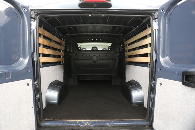 Peugeot BOXER 330 2.0 BlueHDI L2H1 | MARGE! | Dubbele Cabine | 5 Persoons | Airco Camera Cruise Navigatie Trekhaak