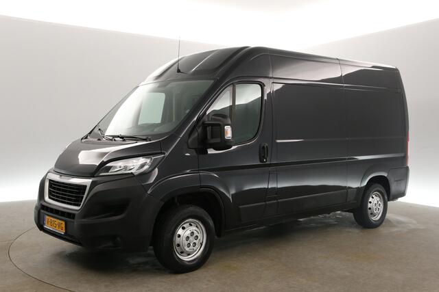 Peugeot BOXER 330 2.0 BlueHDI L2H2 Airco Camera Cruise 3 Persoons Ladder Parkeersensoren Trekhaak
