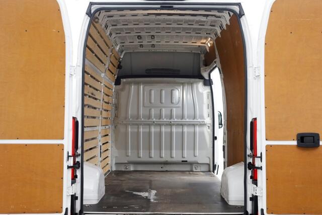 Peugeot BOXER 2.0 BlueHDI 130pk L3H3 Premium Airco/Camera 07-2019