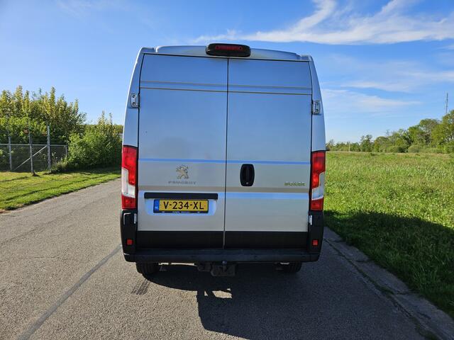 Peugeot BOXER 335 2.0 BlueHDI L3H2 Premium