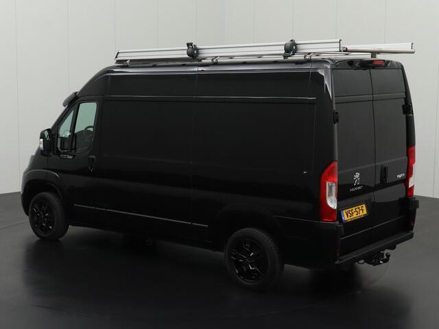 Peugeot BOXER 2.2BlueHDi 120PK L2H2 Premium Full Black Edition | Navigatie | Camera | Airco | Cruise | Imperiaal | Trekhaak