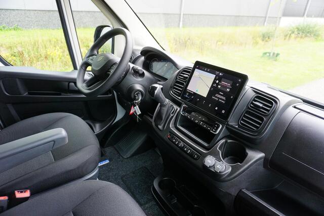 Peugeot BOXER 2.2 BlueHDi 180 L3H2 3.5t Automaat |180 pk |Trekhaak |Digitaal dashboard |Groot scherm |Carplay |1e eigenaar |EURO6D |Camera |Cruise |Navi |Topstaat