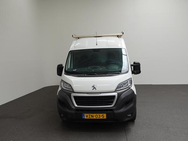 Peugeot BOXER 330 2.2 BlueHDi 120 L2H2 Pro