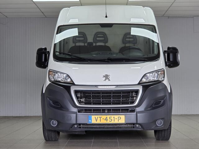 Peugeot BOXER 435 2.2 HDI L3H2 XR /Trekhaak! /Dubbele Schuifdeur /3-Zitplaatsen /Camera! /Airco /Cruise /Elek. pakket /Radio-CD /Bluetooth /Armsteun /6-Bak!