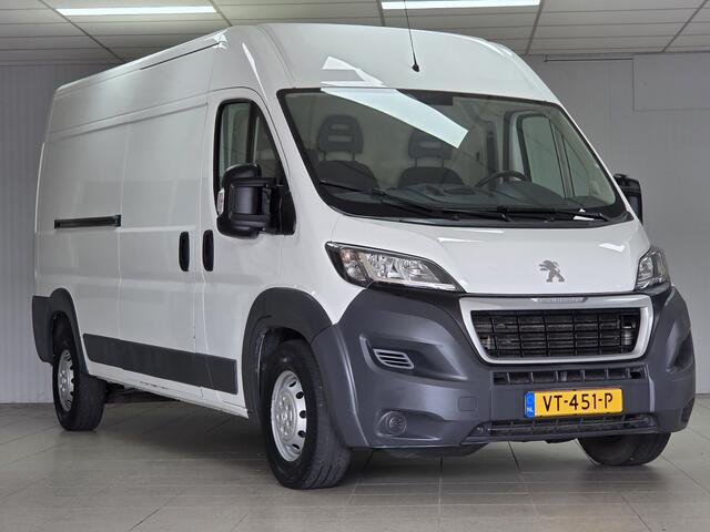 Peugeot BOXER 435 2.2 HDI L3H2 XR /Trekhaak! /Dubbele Schuifdeur /3-Zitplaatsen /Camera! /Airco /Cruise /Elek. pakket /Radio-CD /Bluetooth /Armsteun /6-Bak!