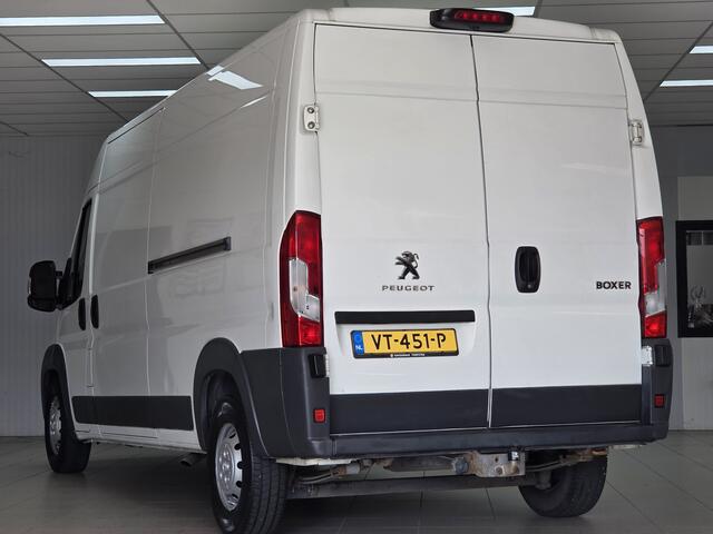 Peugeot BOXER 435 2.2 HDI L3H2 XR /Trekhaak! /Dubbele Schuifdeur /3-Zitplaatsen /Camera! /Airco /Cruise /Elek. pakket /Radio-CD /Bluetooth /Armsteun /6-Bak!