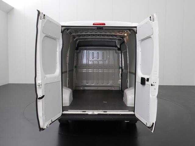 Peugeot BOXER 2.2HDI 140PK L2H2 | Airco | Cruise | Multimedia | 3-Persoons | Betimmering