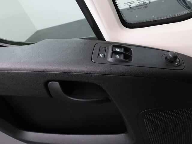 Peugeot BOXER 2.2HDI 140PK L2H2 | Airco | Cruise | Multimedia | 3-Persoons | Betimmering