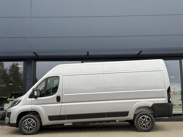 Peugeot BOXER e-Boxer 3.5t L3H2 Zwaar 110 kWh 100% Elektrisch | Pakket Visibility LED | Pakket City Plus | 3-Zits | Mirror Screen | Parkeersensor | Camera | Licht Metalen Velgen | uit voorraad leverbaar