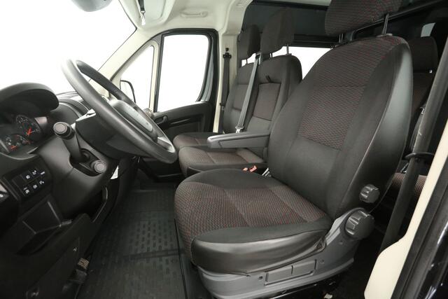 Peugeot BOXER 335 2.2 BlueHDi L3H2 | 140PK | DC | 6-Zits | Airco | Camera | Cruise | Navi | Parkeersensoren | Trekhaak