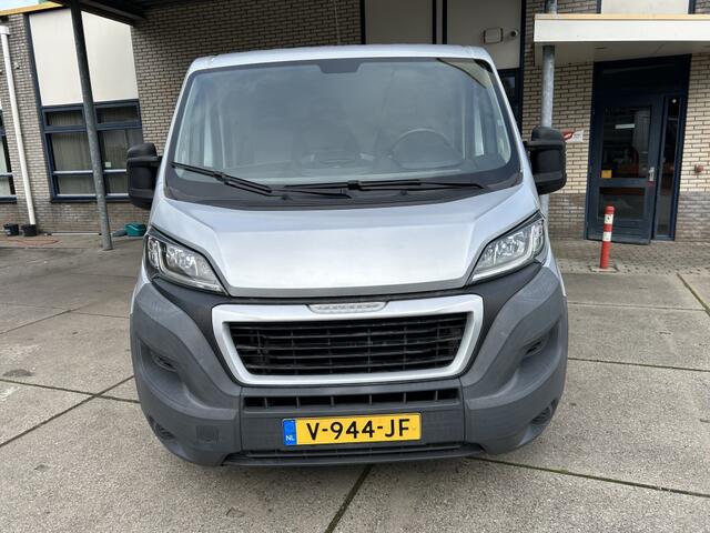 Peugeot BOXER 330 2.0 HDI L1H1 ZILVER NAVI