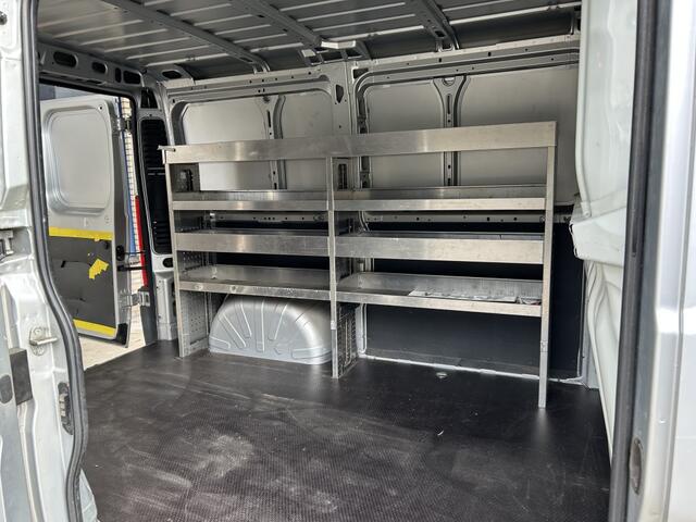 Peugeot BOXER 330 2.0 HDI L1H1 ZILVER NAVI