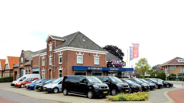 Peugeot BOXER 2.2 BlueHDi 140 L3H2 3.5t Automaat |Adaptive cruise |Climate control |Navigatie |Achteruitrijcamera |Trekhaak |1e eigenaar |Topstaat |EURO6 |3500 KG |Carplay en Android auto