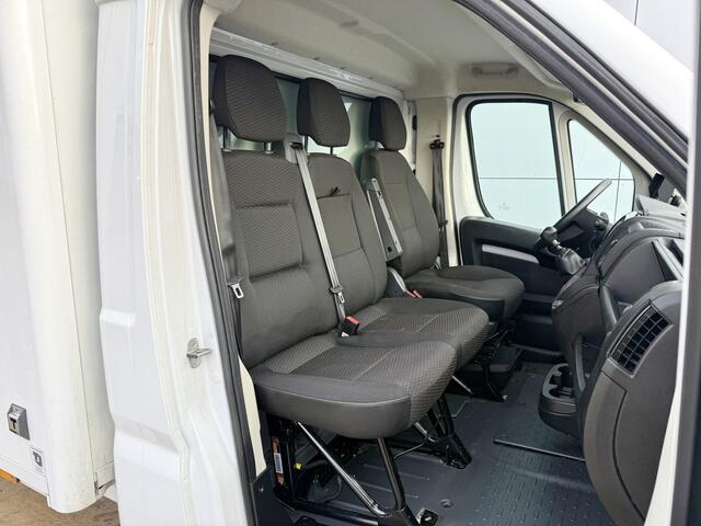 Peugeot BOXER 2.2 HDI 165PK Laadklep LED Cruise Control Climate Control Carplay Camera Standkachel Koffer Bakwagen Meubelbak