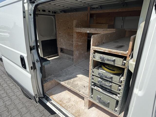 Peugeot BOXER 330 2.2 HDI L2H1 XT*A/C*HAAK*CRUISE*3P*CAMERA*