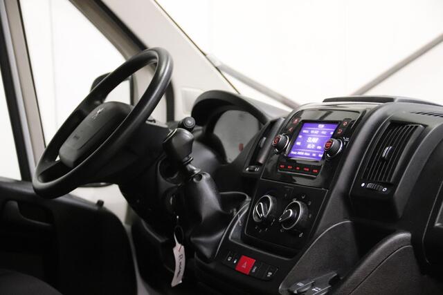 Peugeot BOXER 435 2.2 BlueHDi 140 L4H2 NAVIGATIESYSTEEM