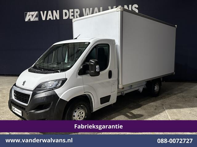 Peugeot BOXER 2.2 BlueHDi 165pk Bakwagen Laadklep Fabrieksgarantie Euro6 Airco | Camera | Cruisecontrol Bijrijdersbank.