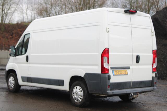 Peugeot BOXER 330 2.0 BlueHDI L2H2 Premium Pack