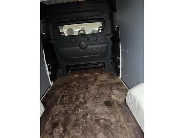 Peugeot BOXER 335 2.2 BlueHDi 140 L3H2 Premium DC 5 zitplaatsen