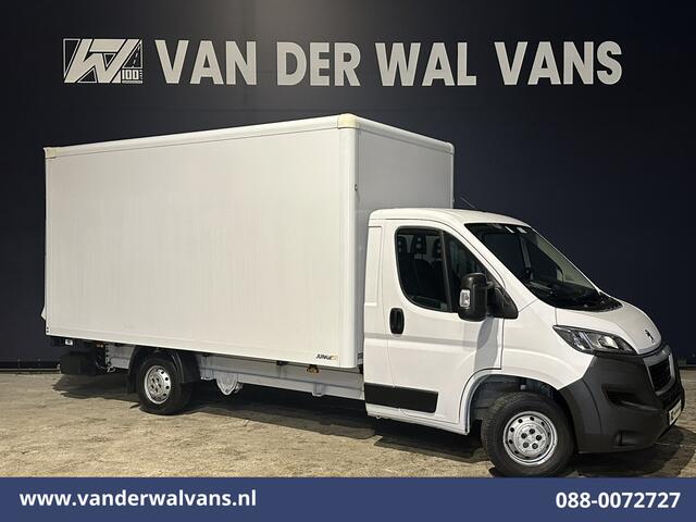 Peugeot BOXER 2.2 BlueHDi 141pk Bakwagen Laadklep Euro6 Airco | Cruisecontrol | 955kg laadvermogen Bijrijdersbank