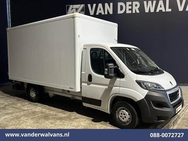 Peugeot BOXER 2.2 BlueHDi 141pk Bakwagen Laadklep Euro6 Airco | Cruisecontrol | 955kg laadvermogen Bijrijdersbank