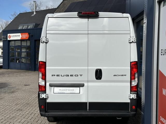 Peugeot BOXER 2.2 BlueHDi 180 PK Automaat L4H2 | Zeer Complete Bus | Zakelijk BPM Vrij | Full LED Verlichting | Navigatie | Climate Control | Volledige Betimmering | Camera | Digitale Binnenspiegel | Multifunctioneel Stuurwiel | 3.000 KG Trekgewicht | Dode Hoek Signale