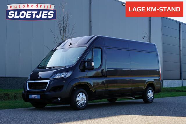 Peugeot BOXER 335 2.2 BlueHDi 140 L3H2 Premium in Topstaat |1e eigenaar |Camera |Cruise |Navi |Airco |Metallic |3500 KG |EURO6D |BPM voordeel! |Lage km-stand