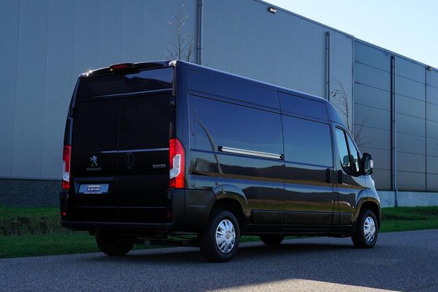Peugeot BOXER 335 2.2 BlueHDi 140 L3H2 Premium in Topstaat |1e eigenaar |Camera |Cruise |Navi |Airco |Metallic |3500 KG |EURO6D |BPM voordeel! |Lage km-stand